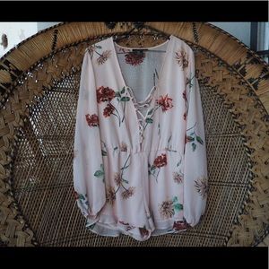 Lace up floral print romper